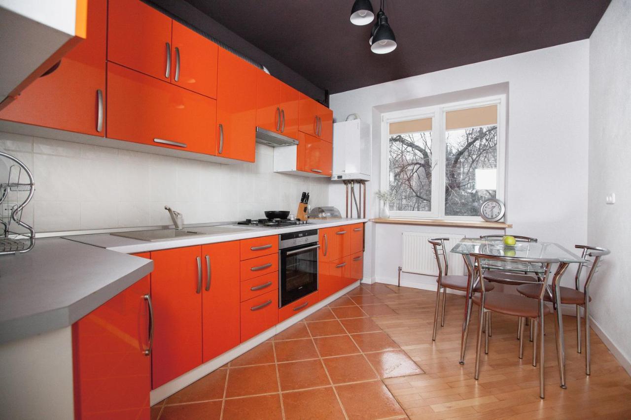 Korali Apartment Ivano-Frankivs'k Luaran gambar